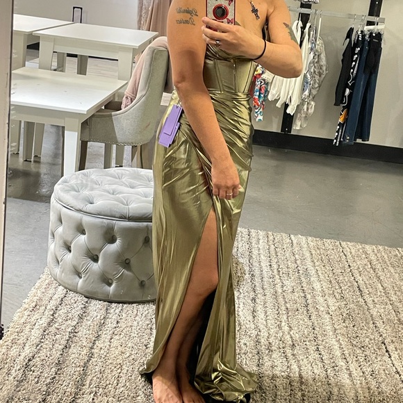 Corset Bodice Strapless Prom Gown NWT - Picture 9 of 12